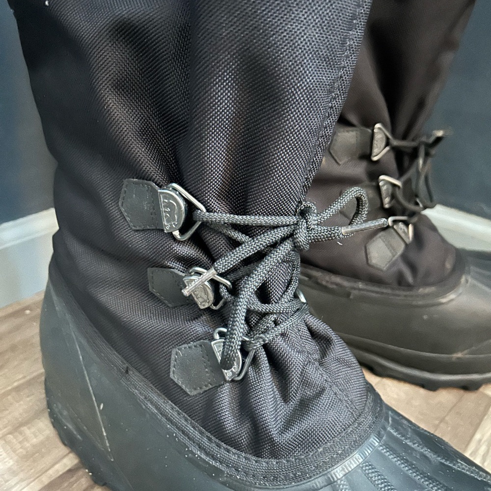 Sorel Black Glacier XL Winter Boots - Picture 2 of 8